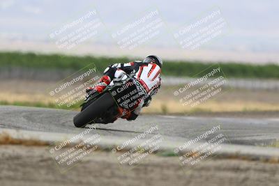 media/May-03-2025-CRA (Sat) [[22b18d099a]]/Races/Race 2/